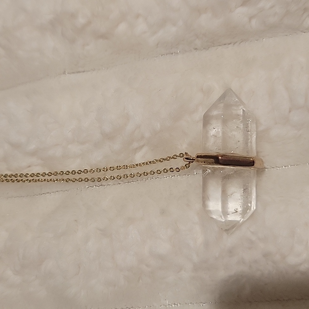 High quality clear quartz dt necklace